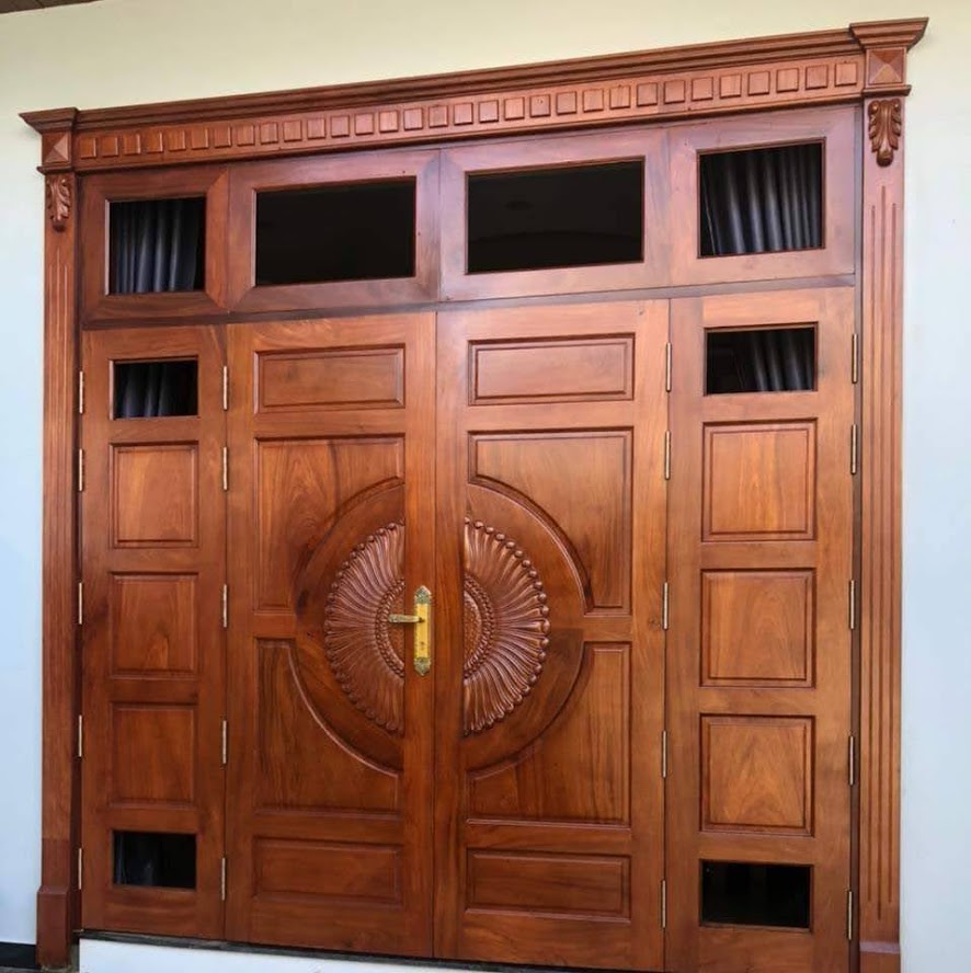 cửa gỗ kết hợp kính