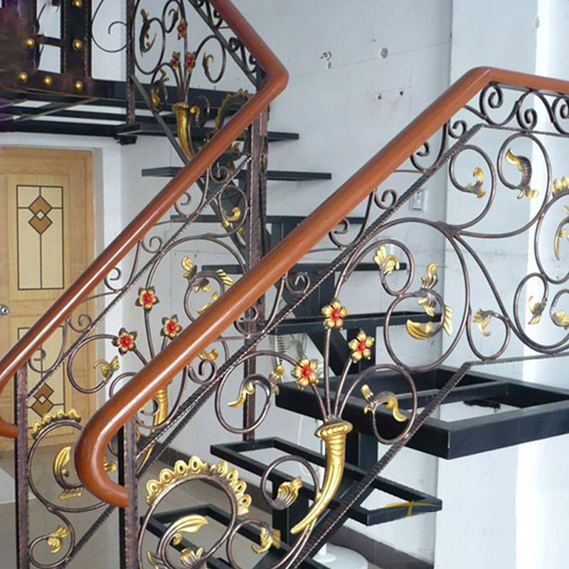 cầu thang sắt tay gỗ đẹp biên hòa